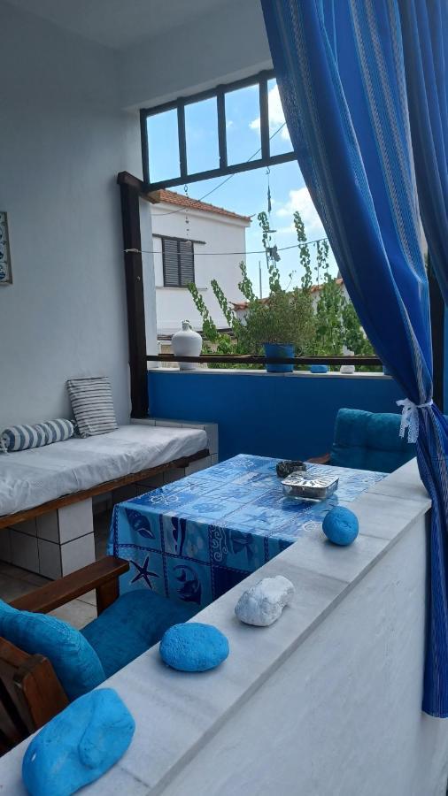 Island House In Elika - Marathias Apartamento Exterior foto